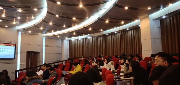 复旦大学邹诗鹏教授受邀到糖心视频
讲学